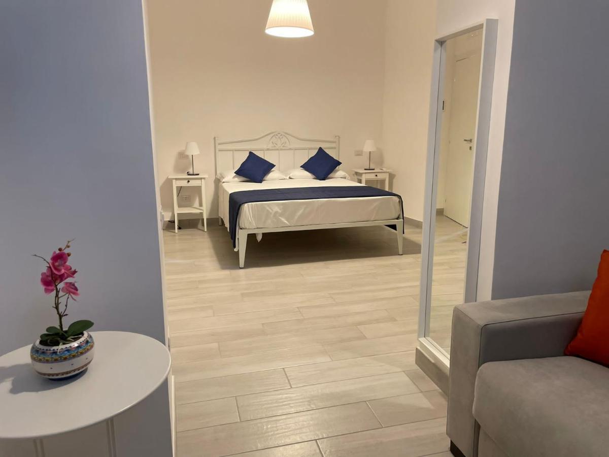B&B Rossella Vietri Bagian luar foto