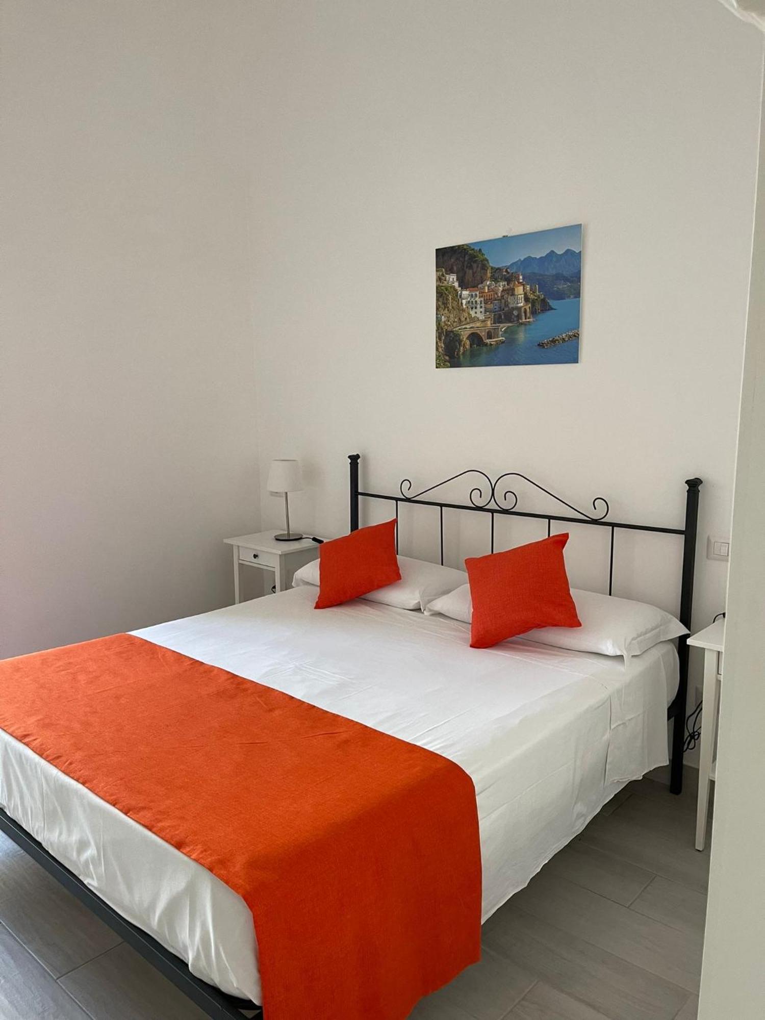B&B Rossella Vietri Bagian luar foto